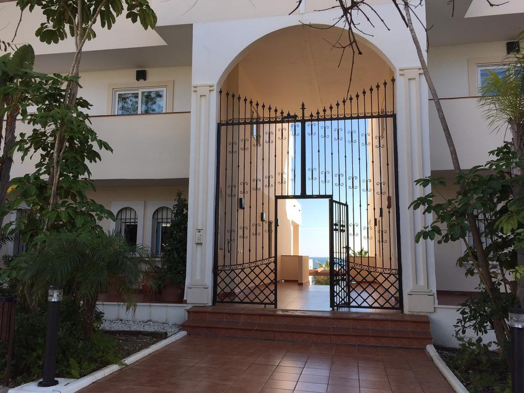 Apartament Sinfonia Del Mar Only Long Term Estepona