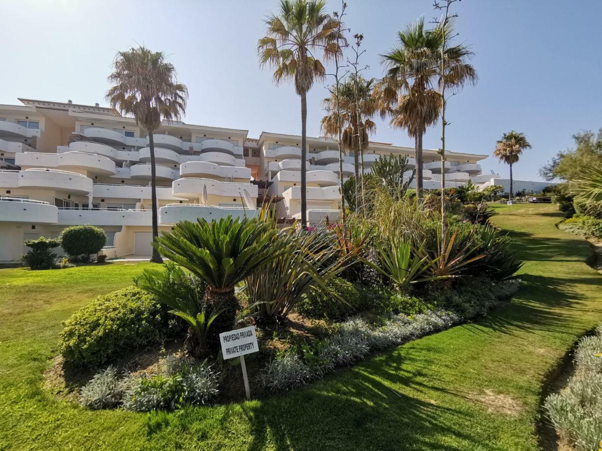 Sinfonia Del Mar Only Long Term Apartament *